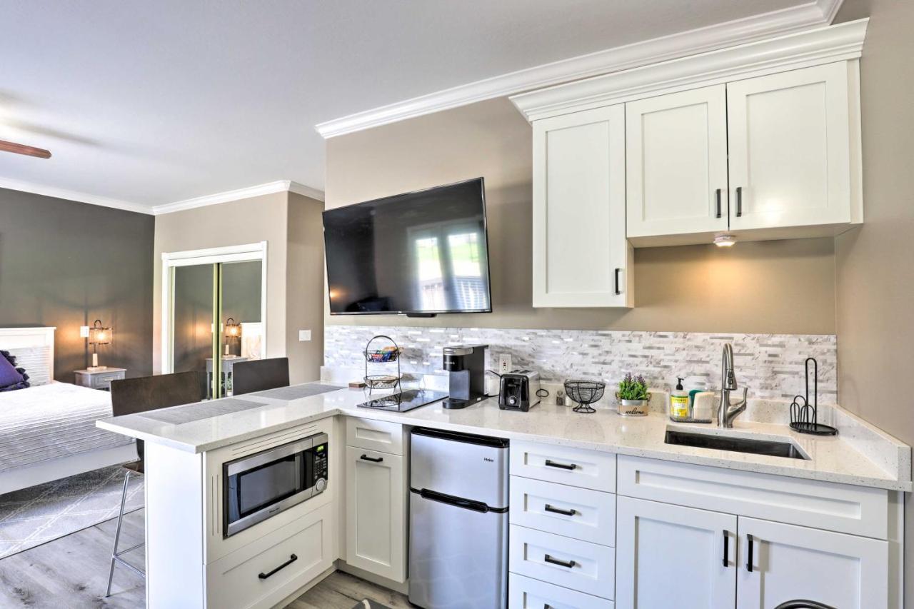 Peaceful Midway Studio With Mountain And Golf Views! Экстерьер фото