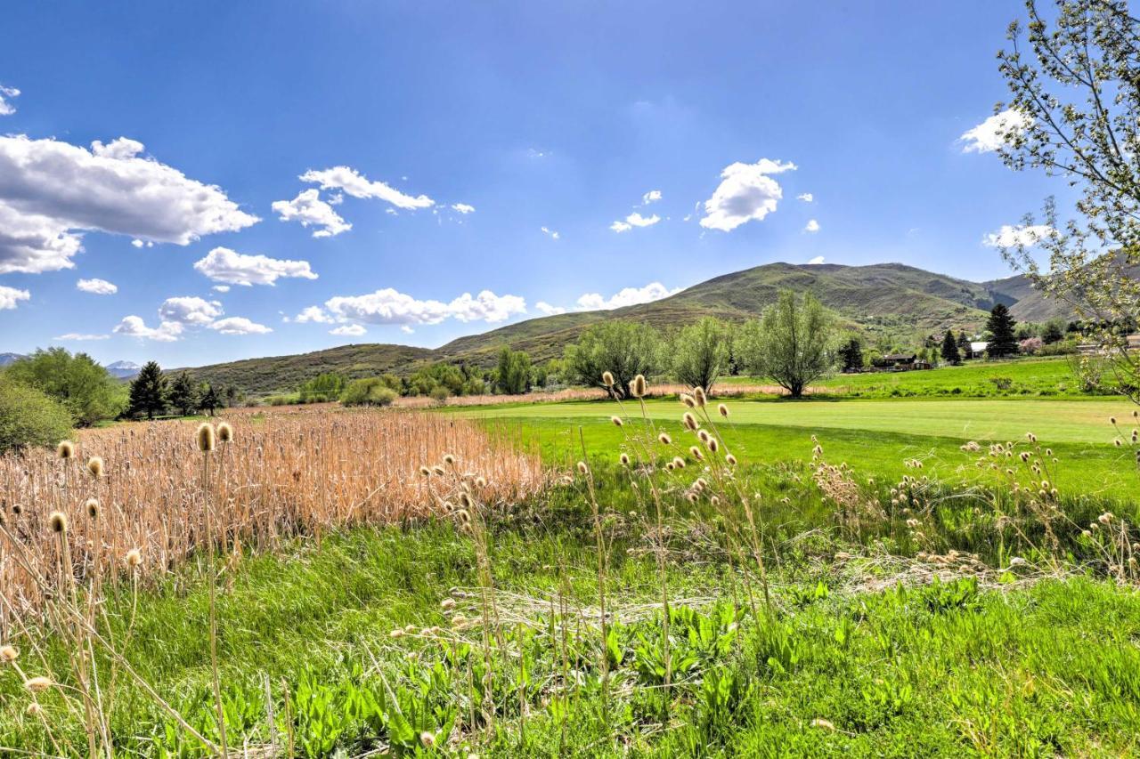Peaceful Midway Studio With Mountain And Golf Views! Экстерьер фото